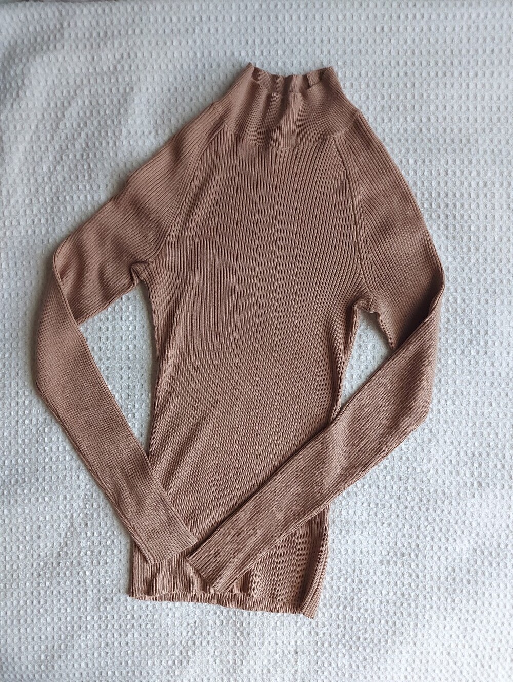 Ribbed Mock Neck Sweater - Camel Brown